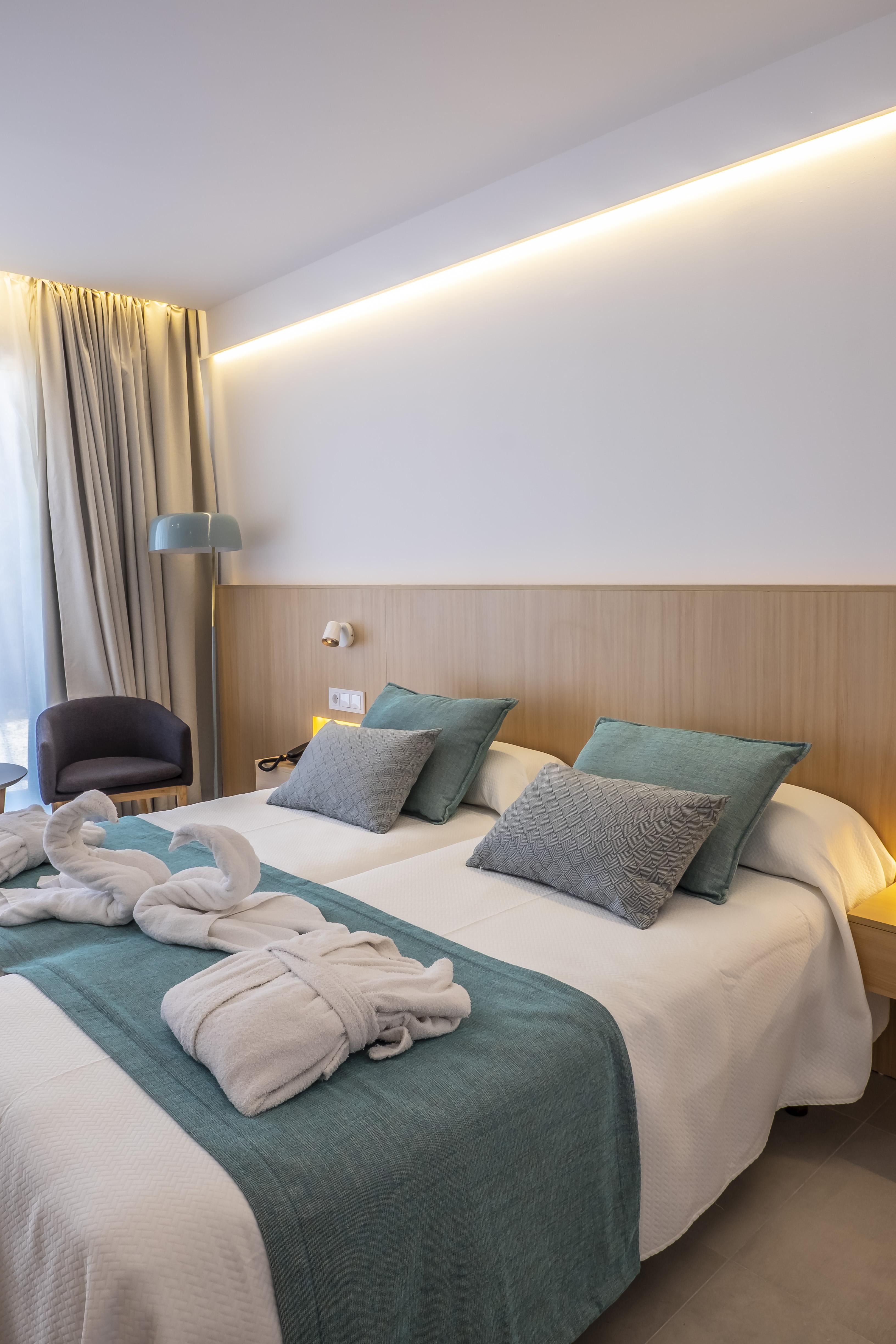 Hotel Petit Sagitario Adults Only Son Carrio  Esterno foto